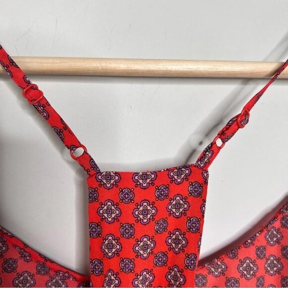 J Crew Factory Womens Size 2 Red Printed Racerback Lightweight Tank Top Casual - Picture 2 of 10